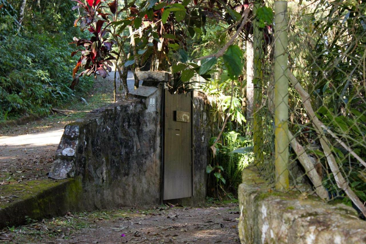 Quarto Varanda - Residencia Gaia Itatiaia Итатиая Экстерьер фото